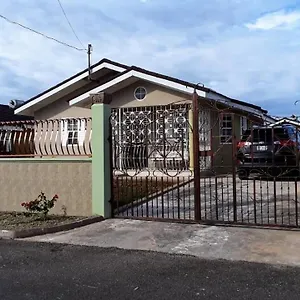  Holiday home L&v Paradise Vacation # 1 Jamaica